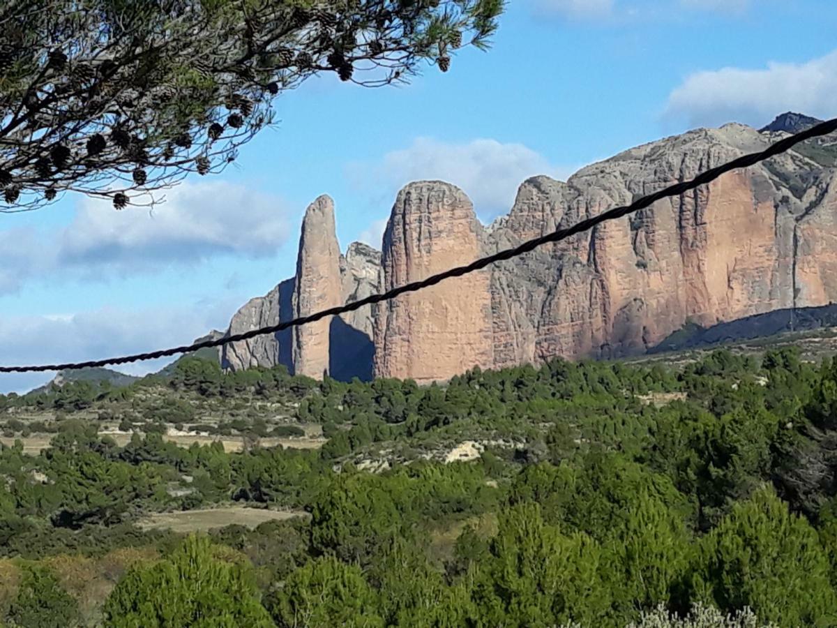 Despertar En Riglos Apartment ภายนอก รูปภาพ